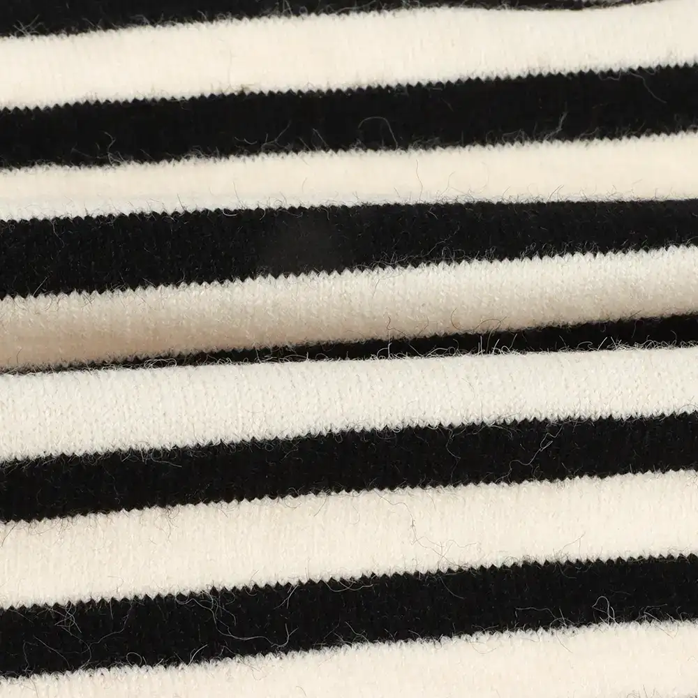China Yarn for Open Cardigan (Sweater),Round Neck Pullover (Sweater),Hoodie  (Sweater) Mossy Yarn Fancy Yarn Acrylic Polyester Spandex BLUE color buy from China wholesaler bulk order at wholesale price free worldwide shipping Alibaba
