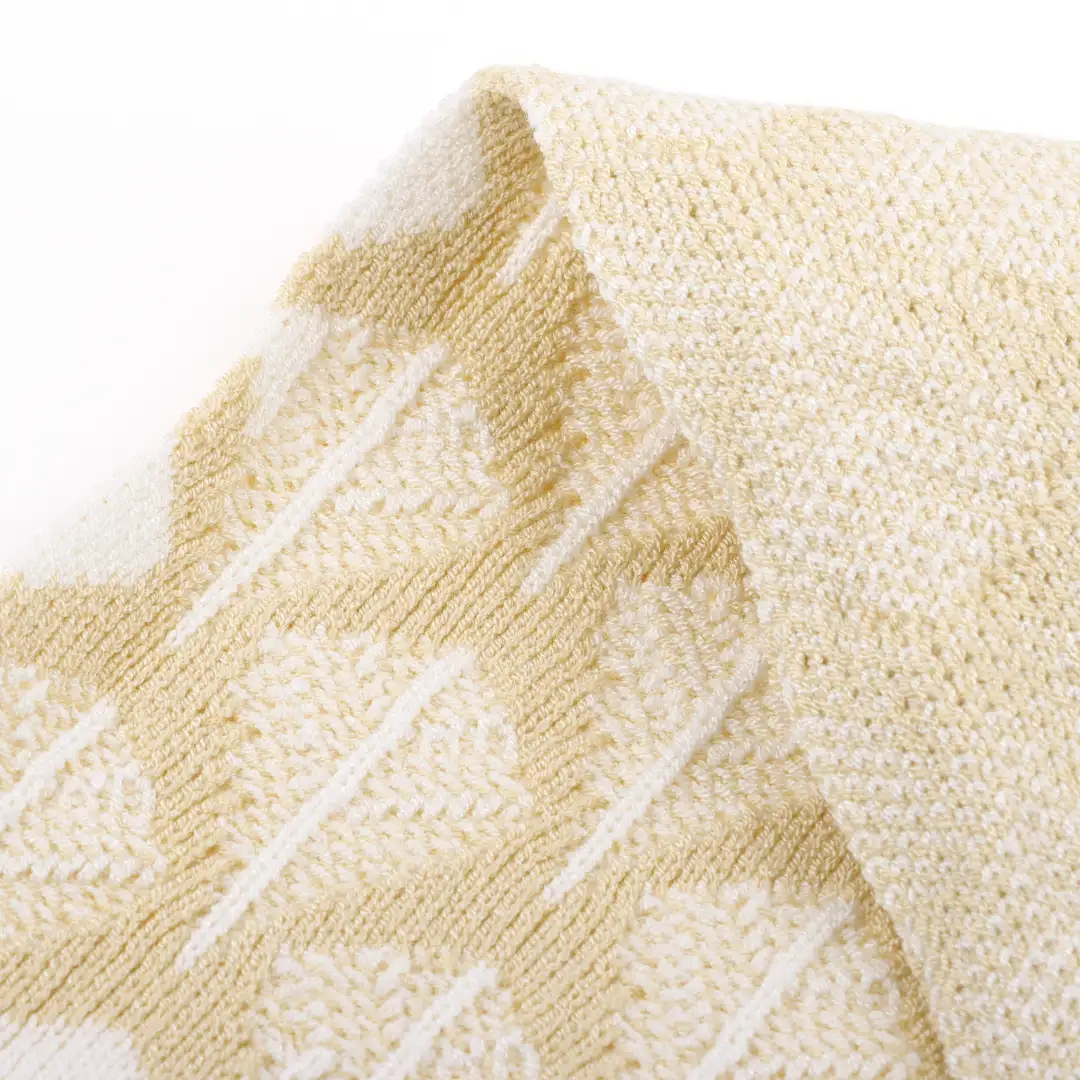 China Yarn for Ladies Vest (Sweater),Men’s Vest (Sweater),Open Cardigan (Sweater) Core Spun Yarn Regular Yarn Viscose PBT prime white color buy from China wholesaler bulk order at wholesale price free worldwide shipping Alibaba
