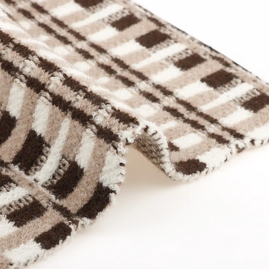China Yarn for Ladies Vest (Sweater),Men’s Vest (Sweater),Open Cardigan (Sweater) Core Spun Yarn Regular Yarn Recycled Polyester Acrylic Nylon white&apricot&coffee color buy from China wholesaler bulk order at wholesale price free worldwide shipping Alibaba