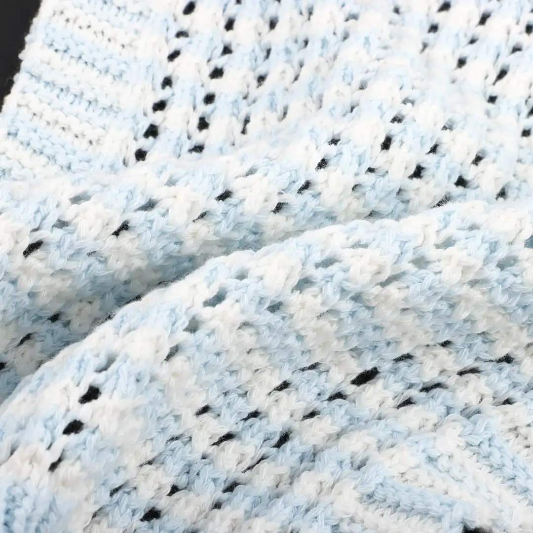 China Yarn for Men’s Vest (Sweater),Open Cardigan (Sweater),Full-Zipper Cardigan (Sweater) Tubular Tape Yarn Fancy Yarn Cotton Polyester white color buy from China wholesaler bulk order at wholesale price free worldwide shipping Alibaba