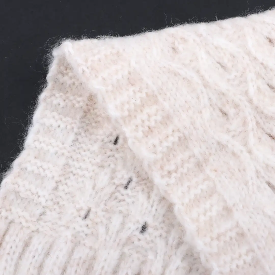 China Yarn for Men's Pants (Sweater),Women's Pants (Sweater) Air Spun Yarn Fancy Yarn Acrylic Polyester BEIGE color buy from China wholesaler bulk order at wholesale price free worldwide shipping Alibaba