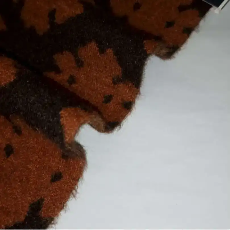 China Yarn for Hoodie  (Sweater),Dresses (Cardigan Open) (Sweater),Dresses (Cardigan Button) (Sweater),Dresses (Pullover) (Sweater) Feather Yarn Fancy Yarn Polyester 深棕色 color buy from China wholesaler bulk order at wholesale price free worldwide shipping Alibaba
