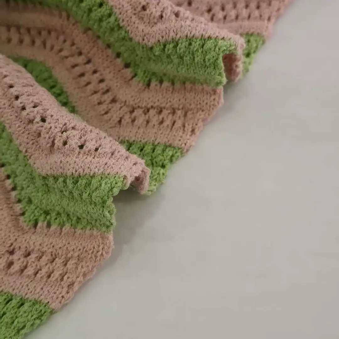 China Yarn for Half-Zipper Cardigan (Sweater),T-shirt (Sweater),Kids Crew-Neck Cardigan (Sweater),Cami Top (Sweater) Tubular Tape Yarn Fancy Yarn Cotton Polyester 粉色和绿色 color buy from China wholesaler bulk order at wholesale price free worldwide shipping Alibaba