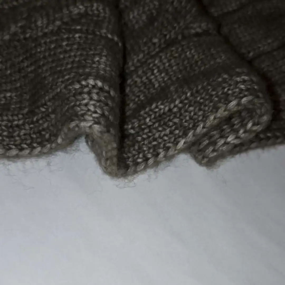 China Yarn for Polo T-shirt (Sweater),Hoodie  (Sweater),Dresses (Cardigan Button) (Sweater),Roll Neck Jumper (Sweater) Air Spun Yarn Fancy Yarn Acrylic Polyester 灰色 color buy from China wholesaler bulk order at wholesale price free worldwide shipping Alibaba