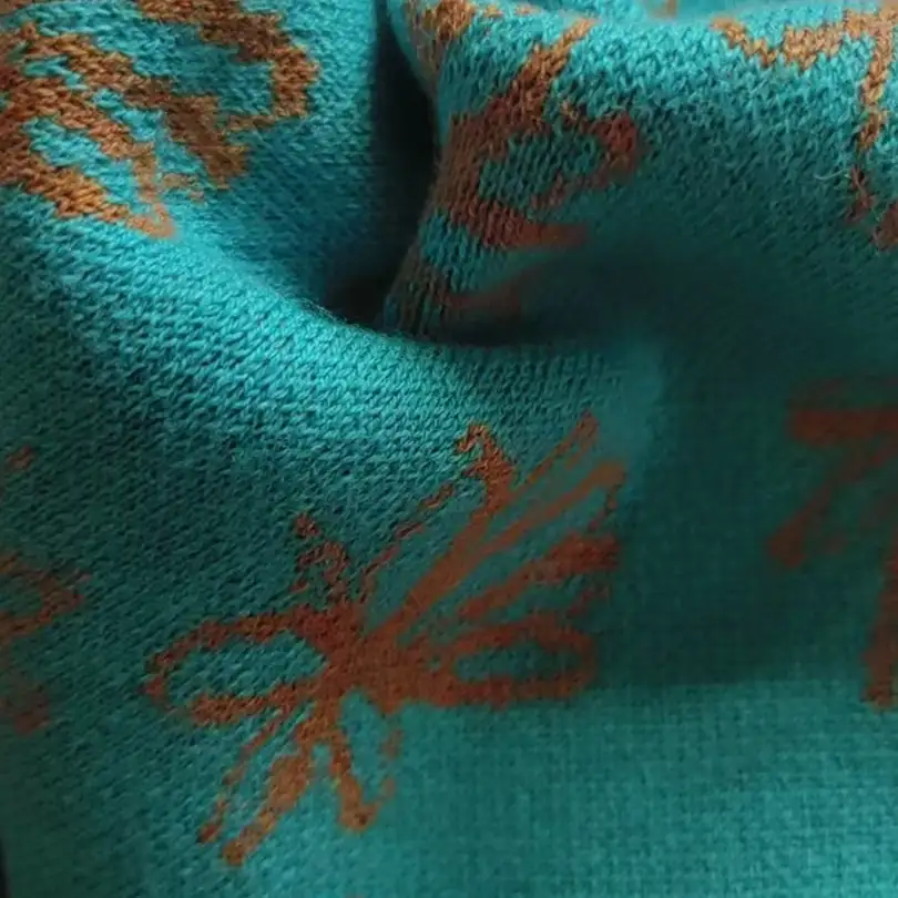 China Yarn for Ladies Vest (Sweater),Men’s Vest (Sweater),Open Cardigan (Sweater),Full-Zipper Cardigan (Sweater),Half-Zipper Cardigan (Sweater),Shirt Long Sleeve Button (Sweater),Shirt Long Sleeve Zipper (Sweater),Shirt Half Sleeve Button (Sweater) Semi-Worsted Spun Regular Yarn Cotton Cashmere 净色和夹花 color buy from China wholesaler bulk order at wholesale price free worldwide shipping Alibaba
