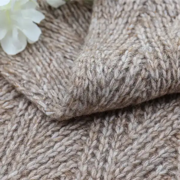 China Yarn for Ladies Vest (Sweater),Men’s Vest (Sweater),Open Cardigan (Sweater),Full-Zipper Cardigan (Sweater),Half-Zipper Cardigan (Sweater) Air Spun Yarn Fancy Yarn Recycled Polyester Polyester Wool Nylon Acrylic 90 color buy from China wholesaler bulk order at wholesale price free worldwide shipping Alibaba
