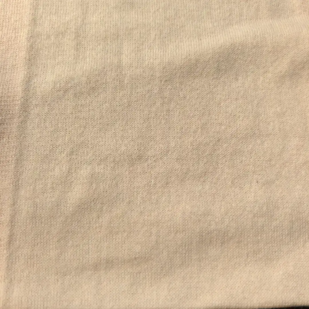 China Yarn for Open Cardigan (Sweater) Semi-Worsted Spun Regular Yarn BCI Cotton Cashmere 米白 color buy from China wholesaler bulk order at wholesale price free worldwide shipping Alibaba
