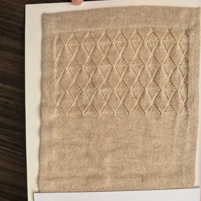 China Yarn for Open Cardigan (Sweater) Worsted Spun Regular Yarn BCI Cotton Cashmere 米白 color buy from China wholesaler bulk order at wholesale price free worldwide shipping Alibaba