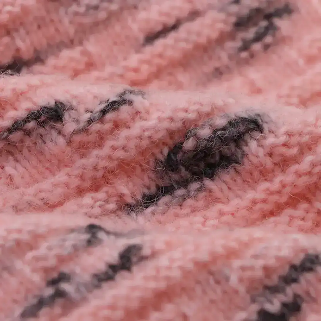 China Yarn for Open Cardigan (Sweater),Knitted Jacket (Sweater),Round Neck Pullover (Sweater),Crew Neck Pullover (Sweater),Crop Top Pullover (Sweater) Air Spun Yarn Fancy Yarn Acrylic Polyester Nylon Wool black、white、pink and purple color buy from China wholesaler bulk order at wholesale price free worldwide shipping Alibaba