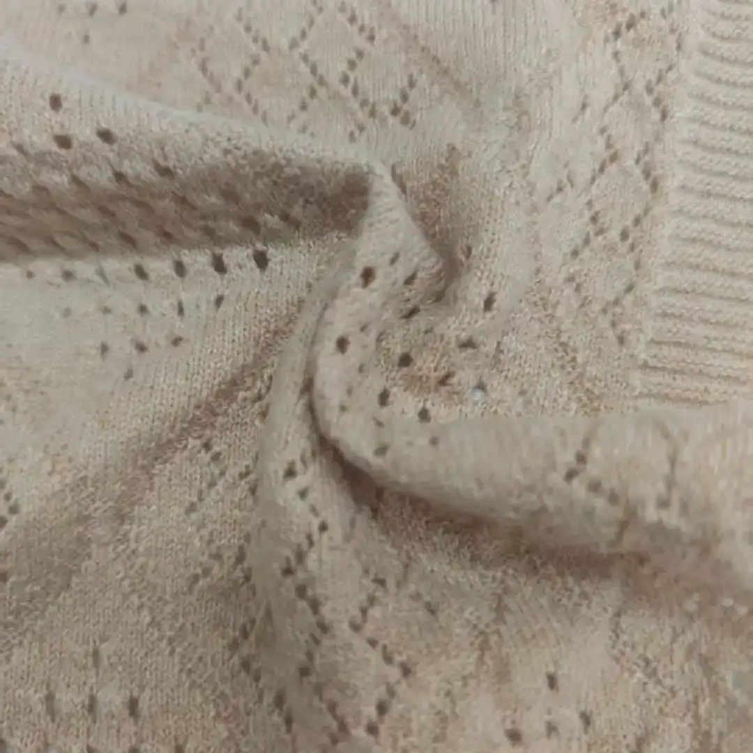 China Yarn for Crop Top,Full-Zipper Cardigan (Sweater),Half-Zipper Cardigan (Sweater) Core Spun Yarn Regular Yarn Recycled Polyester Recycled Nylon PBT Brown,Off white color buy from China wholesaler bulk order at wholesale price free worldwide shipping Alibaba