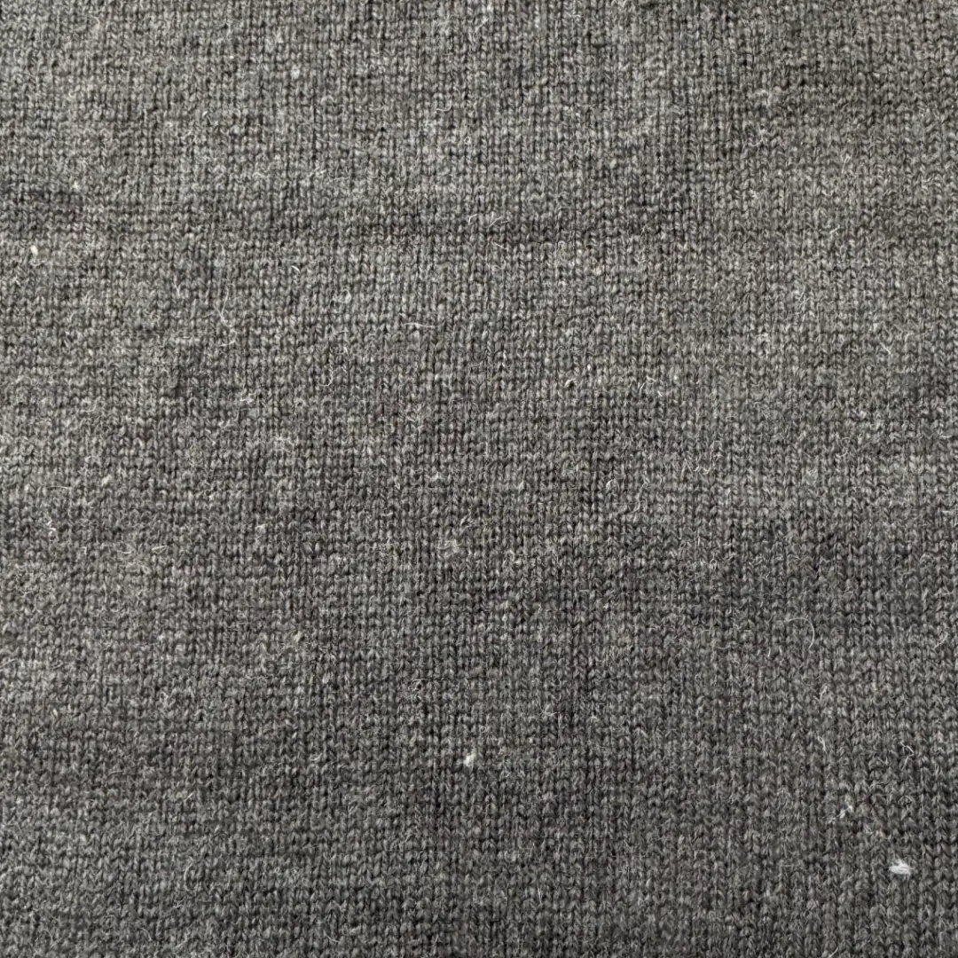 China Yarn for Ladies Vest (Sweater),Men’s Vest (Sweater),Half-Zipper Cardigan (Sweater),T-shirt (Sweater),Skirt (Sweater) Woollen Spun Regular Yarn Nylon Cotton Wool GRAY color buy from China wholesaler bulk order at wholesale price free worldwide shipping Alibaba