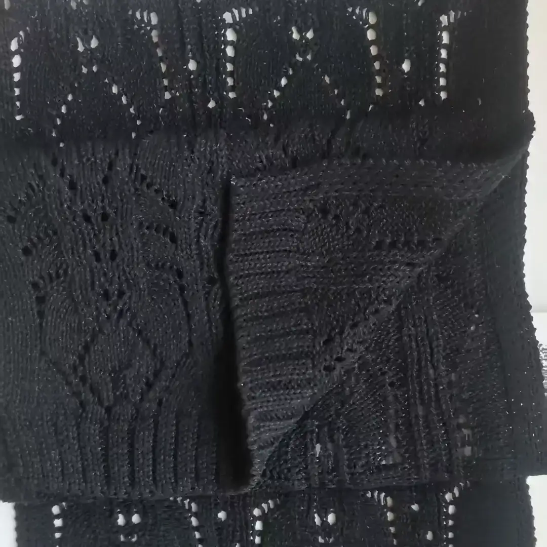 China Yarn for Ladies Vest (Sweater),Men’s Vest (Sweater),Roll Neck Jumper (Sweater) Semi-Worsted Spun Regular Yarn Eco Vero Acrylic Black color buy from China wholesaler bulk order at wholesale price free worldwide shipping Alibaba