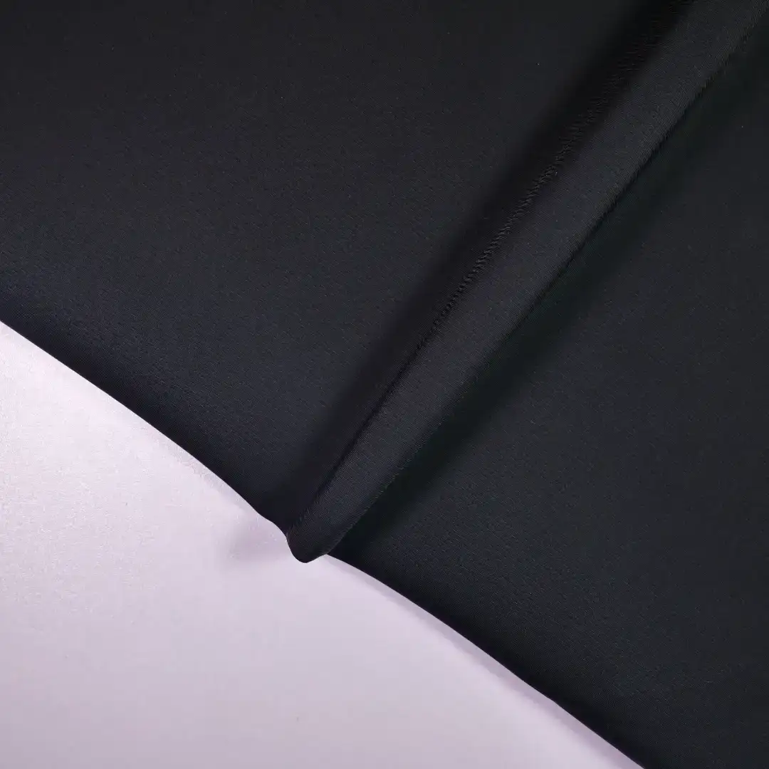 China Fabric for Yoga Pants,Tracksuits,Sports Bras Four-way Stretch (Bi-Stretch) Knit Fabric Nylon Spandex Black color buy from China wholesaler bulk order at wholesale price free worldwide shipping Alibaba
