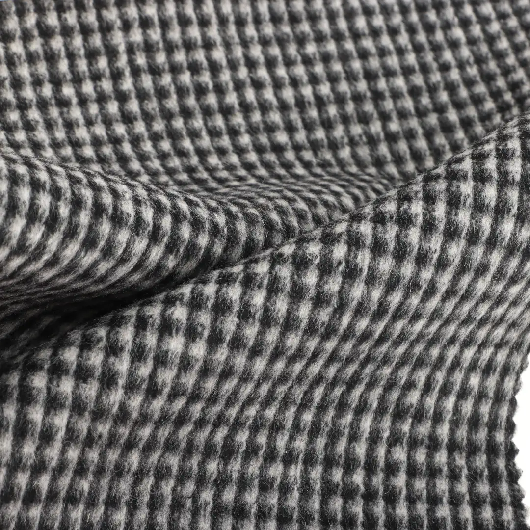 China Fabric for Overcoat,Suit,Skirt  Woolen Overcoat Woolen Wool Other Black-White color buy from China wholesaler bulk order at wholesale price free worldwide shipping Alibaba