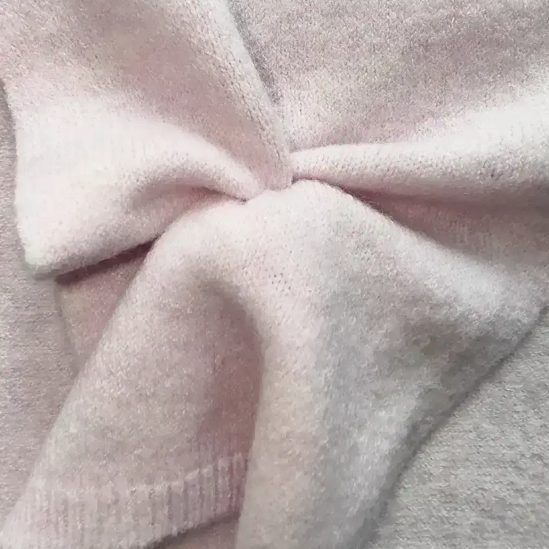 China Yarn for Open Cardigan (Sweater),Full-Zipper Cardigan (Sweater),Half-Zipper Cardigan (Sweater) Mossy Yarn Fancy Yarn Wool Acrylic Nylon Pink/Grey color buy from China wholesaler bulk order at wholesale price free worldwide shipping Alibaba