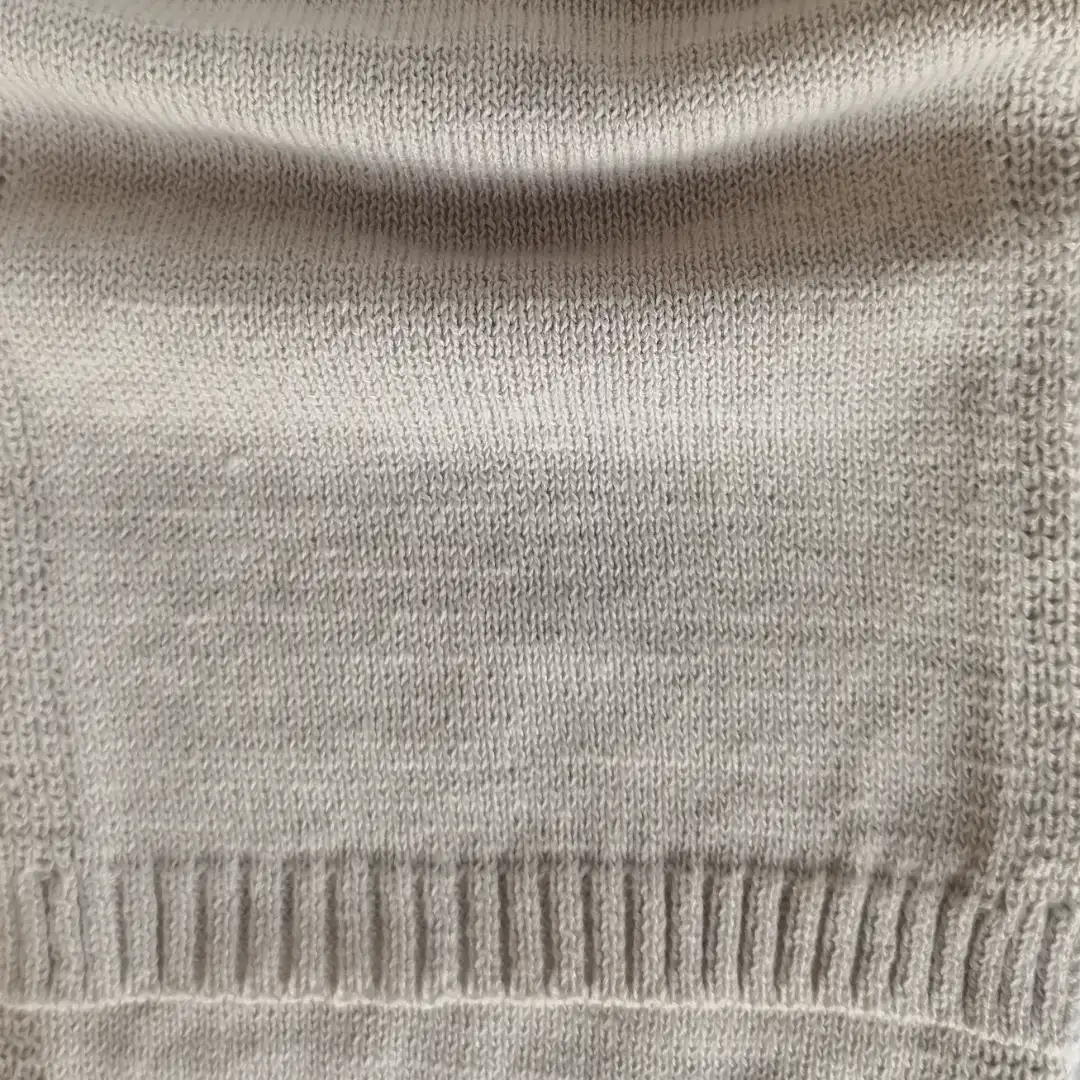 China Yarn for Men’s Vest (Sweater),Open Cardigan (Sweater),Round Neck Pullover (Sweater),Kids Crew-Neck Cardigan (Sweater) Flat Tape Yarn Fancy Yarn Cotton Nylon Beige Grey color buy from China wholesaler bulk order at wholesale price free worldwide shipping Alibaba