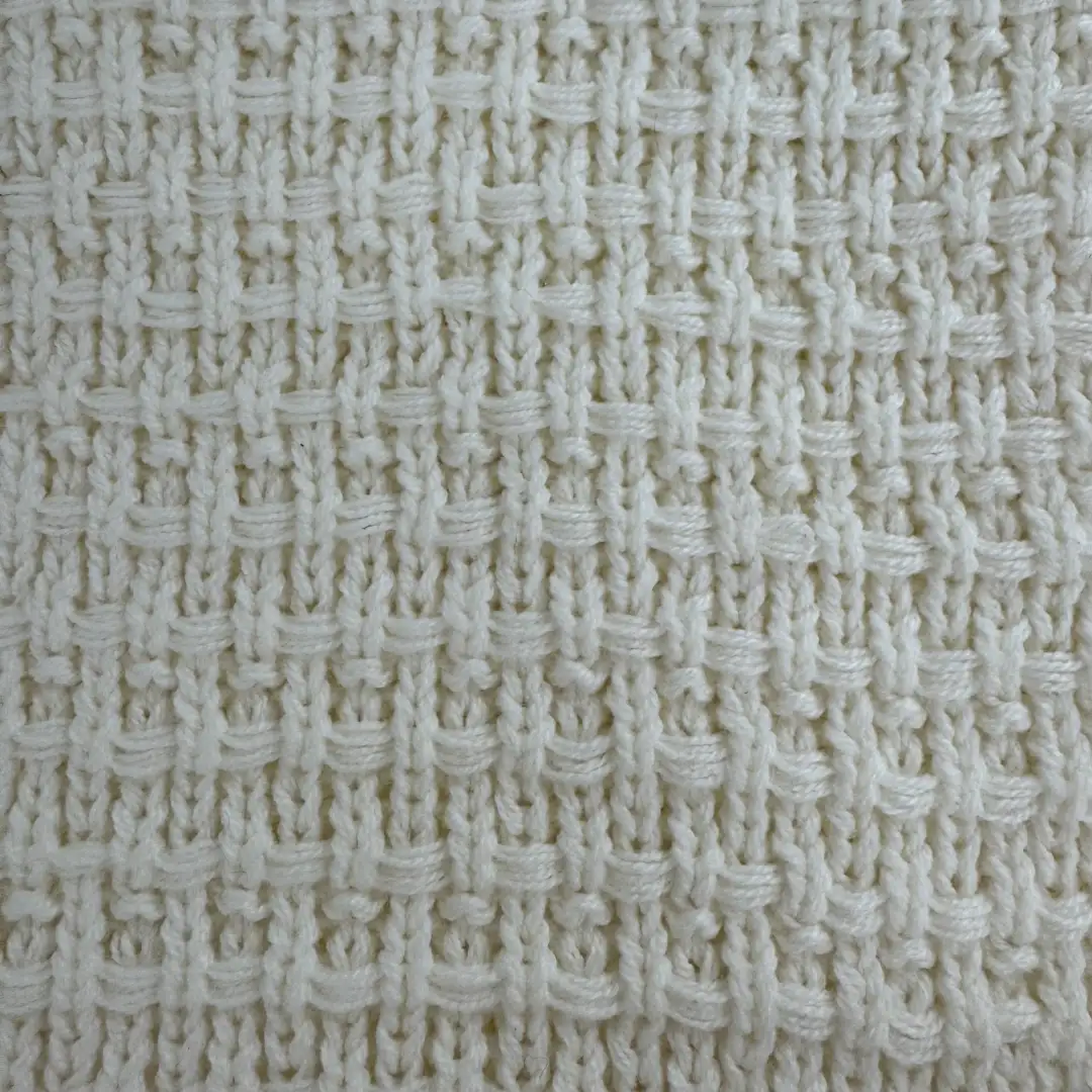 China Yarn for Ladies Vest (Sweater),Men’s Vest (Sweater),Open Cardigan (Sweater),Half-Zipper Cardigan (Sweater),Crop Top Pullover (Sweater),Polo T-shirt (Sweater),U-Neck Cardigan (Sweater) Ring Spun Regular Yarn BCI Cotton Recycled Polyester cream color buy from China wholesaler bulk order at wholesale price free worldwide shipping Alibaba