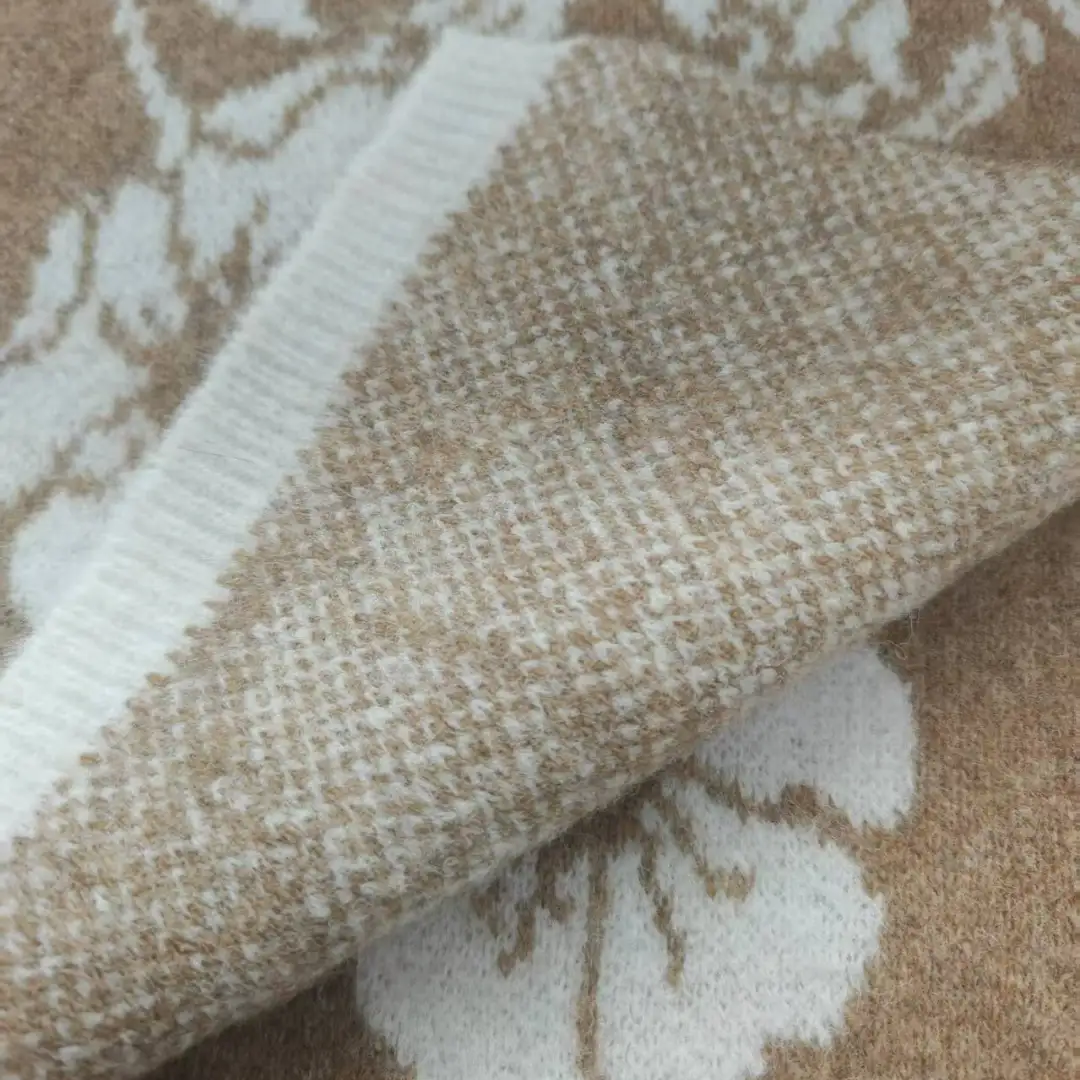 China Yarn for Hoodie,Open Cardigan (Sweater),Half-Zipper Cardigan (Sweater) Mossy Yarn Fancy Yarn Recycled Polyester RWS Wool Spandex Dark grey color buy from China wholesaler bulk order at wholesale price free worldwide shipping Alibaba