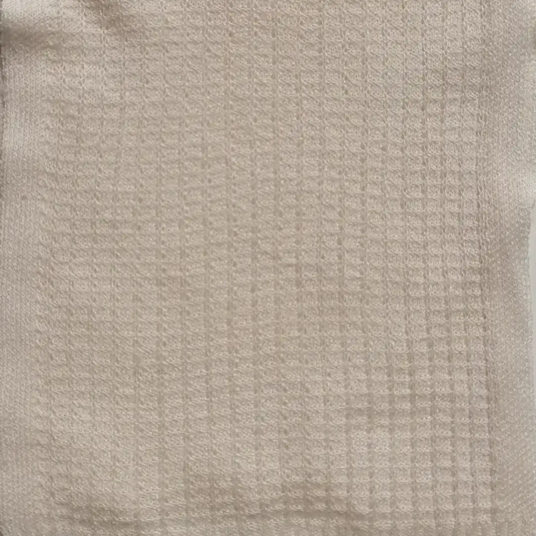 China Yarn for Ladies Vest (Sweater),Men’s Vest (Sweater),Round Neck Pullover (Sweater),Crop Top Pullover (Sweater),Polo T-shirt (Sweater) Semi-Worsted Spun Regular Yarn Acrylic Viscose Ivory color buy from China wholesaler bulk order at wholesale price free worldwide shipping Alibaba