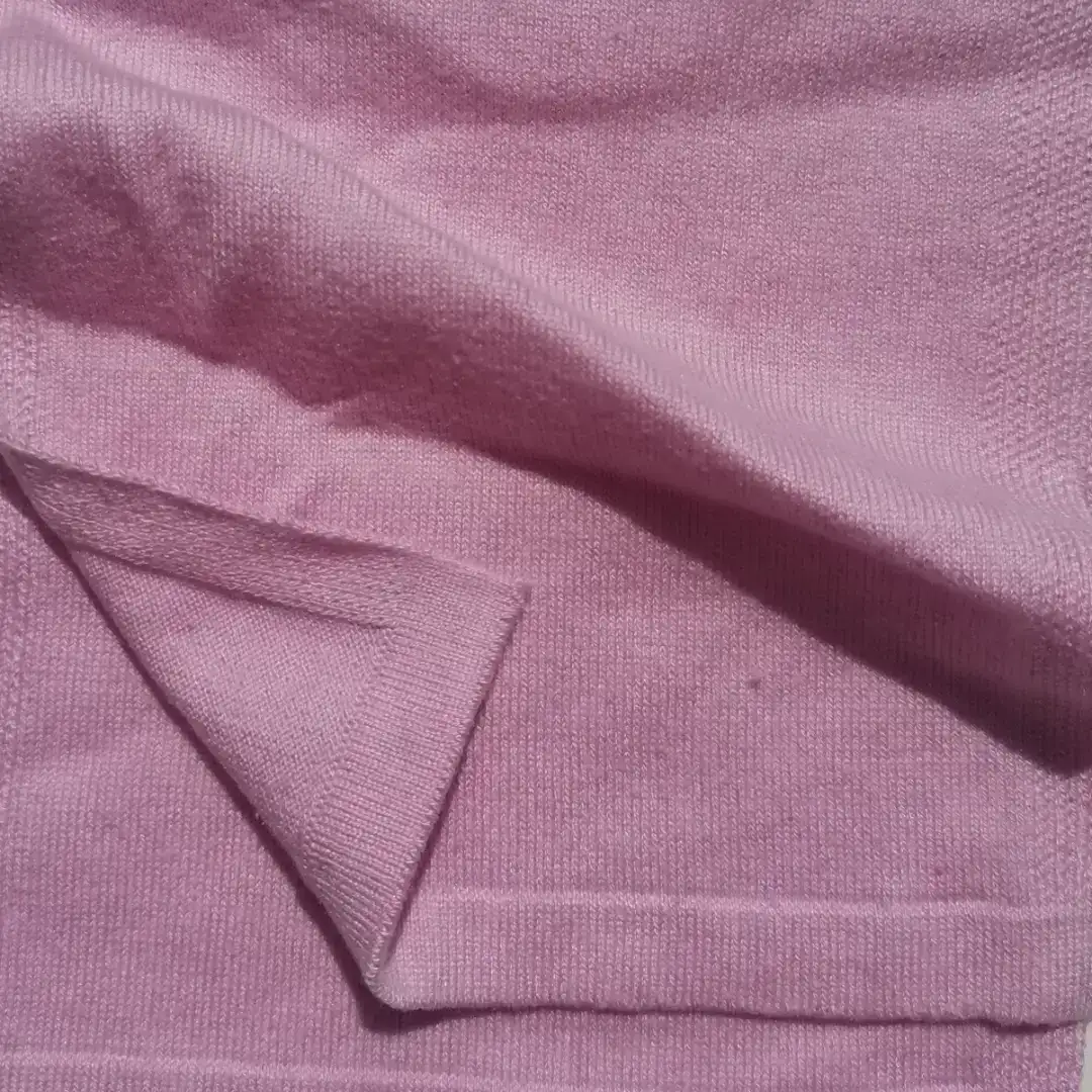 China Yarn for Ladies Vest (Sweater),Round Neck Pullover (Sweater),Roll Neck Jumper (Sweater) Semi-Worsted Spun Regular Yarn Tencel Spun Silk Re-nylon Rose purle color buy from China wholesaler bulk order at wholesale price free worldwide shipping Alibaba
