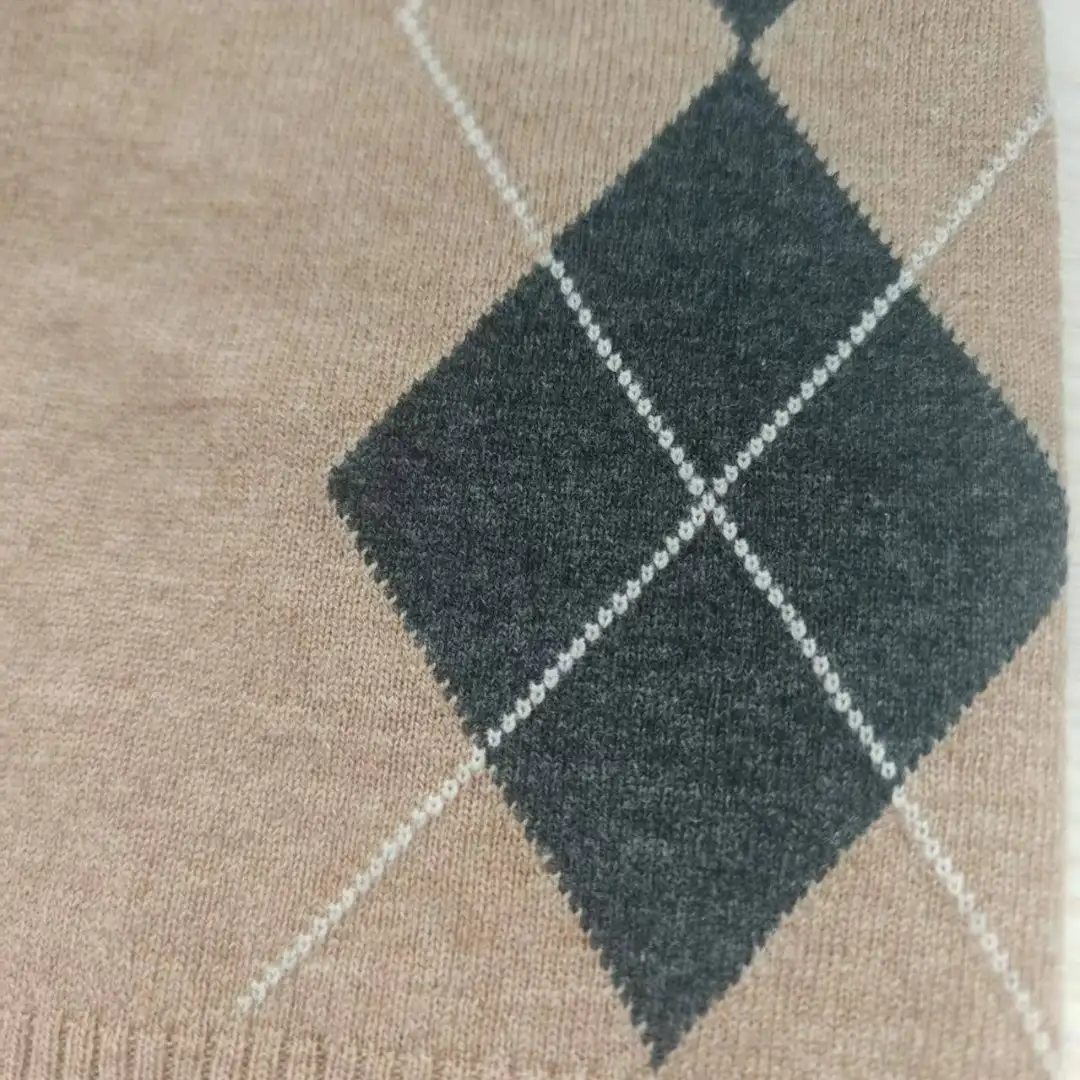 China Yarn for Full-Zipper Cardigan (Sweater),Half-Zipper Cardigan (Sweater),Shirt Long Sleeve Button (Sweater),Polo T-shirt (Sweater) Semi-Worsted Spun Regular Yarn Wool brown color buy from China wholesaler bulk order at wholesale price free worldwide shipping Alibaba