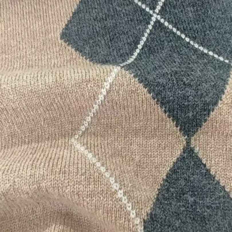 China Yarn for Full-Zipper Cardigan (Sweater),Half-Zipper Cardigan (Sweater),Shirt Long Sleeve Button (Sweater),Polo T-shirt (Sweater) Semi-Worsted Spun Regular Yarn Wool brown color buy from China wholesaler bulk order at wholesale price free worldwide shipping Alibaba