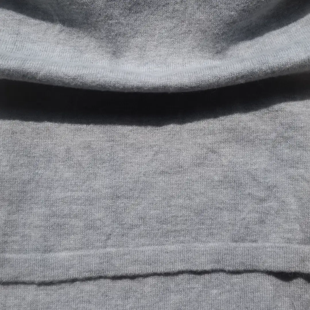 China Yarn for Ladies Vest (Sweater),Men’s Vest (Sweater),Knitted Jacket (Sweater),Round Neck Pullover (Sweater),Crew Neck Pullover (Sweater),Kids Crew-Neck Cardigan (Sweater),Roll Neck Jumper (Sweater) Worsted Spun Regular Yarn RWS Wool Re-nylon Grey Mel/Dark Grey color buy from China wholesaler bulk order at wholesale price free worldwide shipping Alibaba