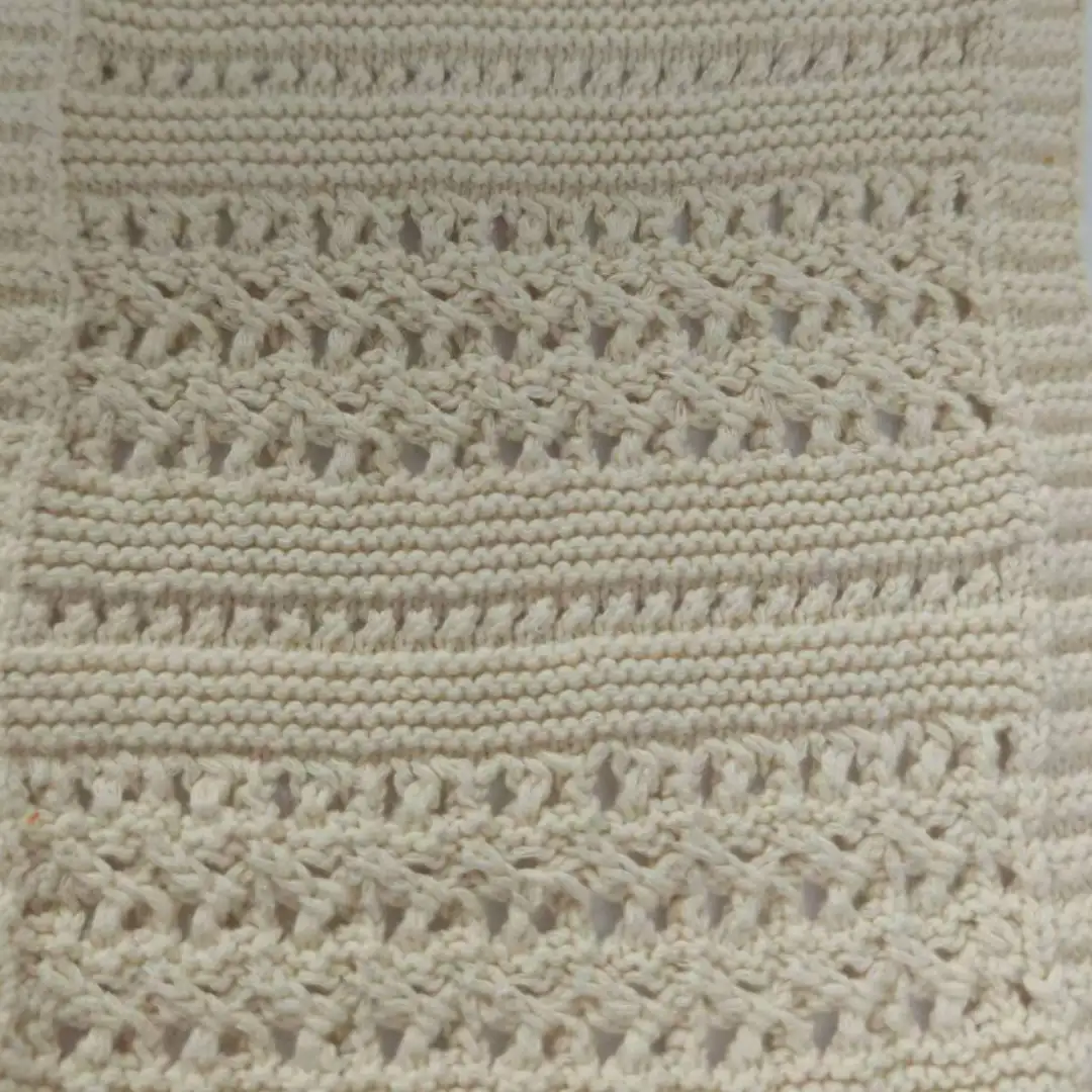 China Yarn for Full-Zipper Cardigan (Sweater),Shirt Long Sleeve Button (Sweater),Shirt Long Sleeve Zipper (Sweater),T-shirt (Sweater),Polo T-shirt (Sweater) Ring Spun Regular Yarn Cotton white color buy from China wholesaler bulk order at wholesale price free worldwide shipping Alibaba