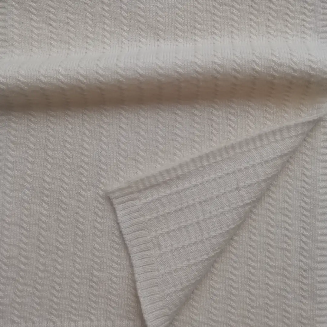 China Yarn for Ladies Vest (Sweater),Open Cardigan (Sweater),Round Neck Pullover (Sweater),Crew Neck Pullover (Sweater),Crop Top Pullover (Sweater),Women's Pants (Sweater),Roll Neck Jumper (Sweater) Woollen Spun Regular Yarn Wool Viscose Polyamide Cashmere Ivory color buy from China wholesaler bulk order at wholesale price free worldwide shipping Alibaba
