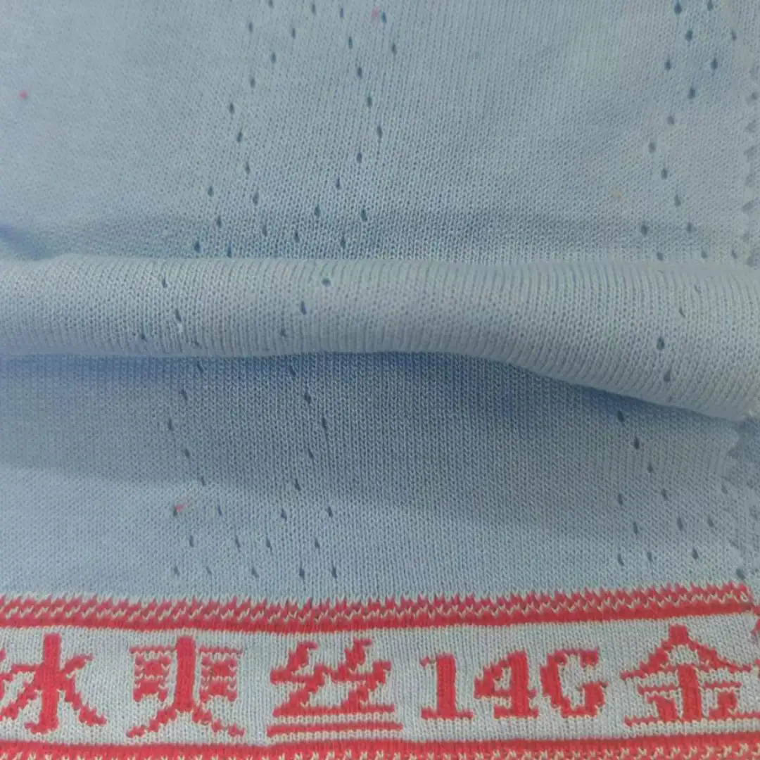 China Yarn for T-shirt (Sweater),Polo T-shirt (Sweater),Hoodie  (Sweater),Dresses (Cardigan Open) (Sweater) Worsted Spun Regular Yarn Viscose Blue color buy from China wholesaler bulk order at wholesale price free worldwide shipping Alibaba
