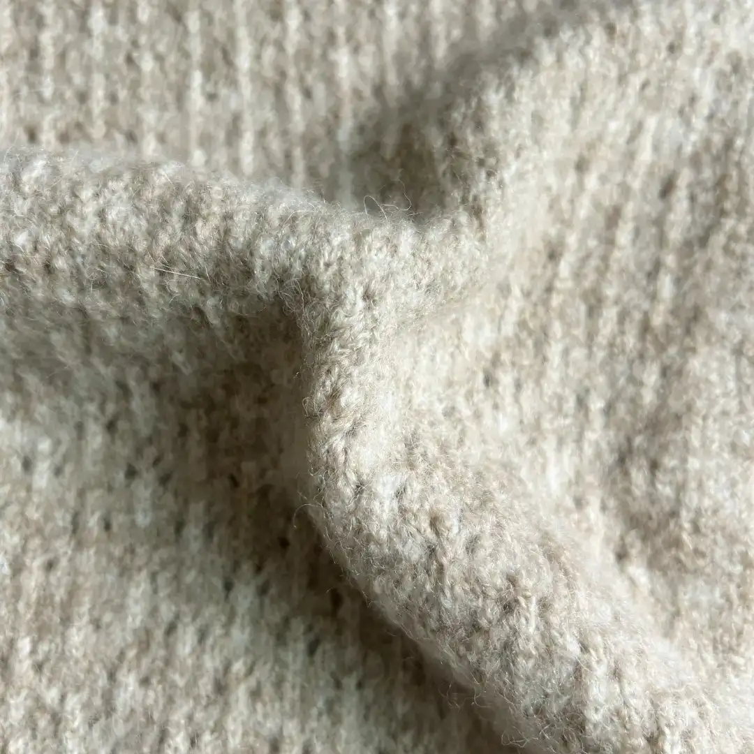 China Yarn for Ladies Vest (Sweater),Men’s Vest (Sweater),Half-Zipper Cardigan (Sweater),Shirt Half Sleeve Button (Sweater),Women's Pants (Sweater),V-Neck Button Up Cardigan (Sweater) Mossy Yarn Fancy Yarn Merino Wool Nylon Alpaca Recycled Polyester Spandex 米色 color buy from China wholesaler bulk order at wholesale price free worldwide shipping Alibaba