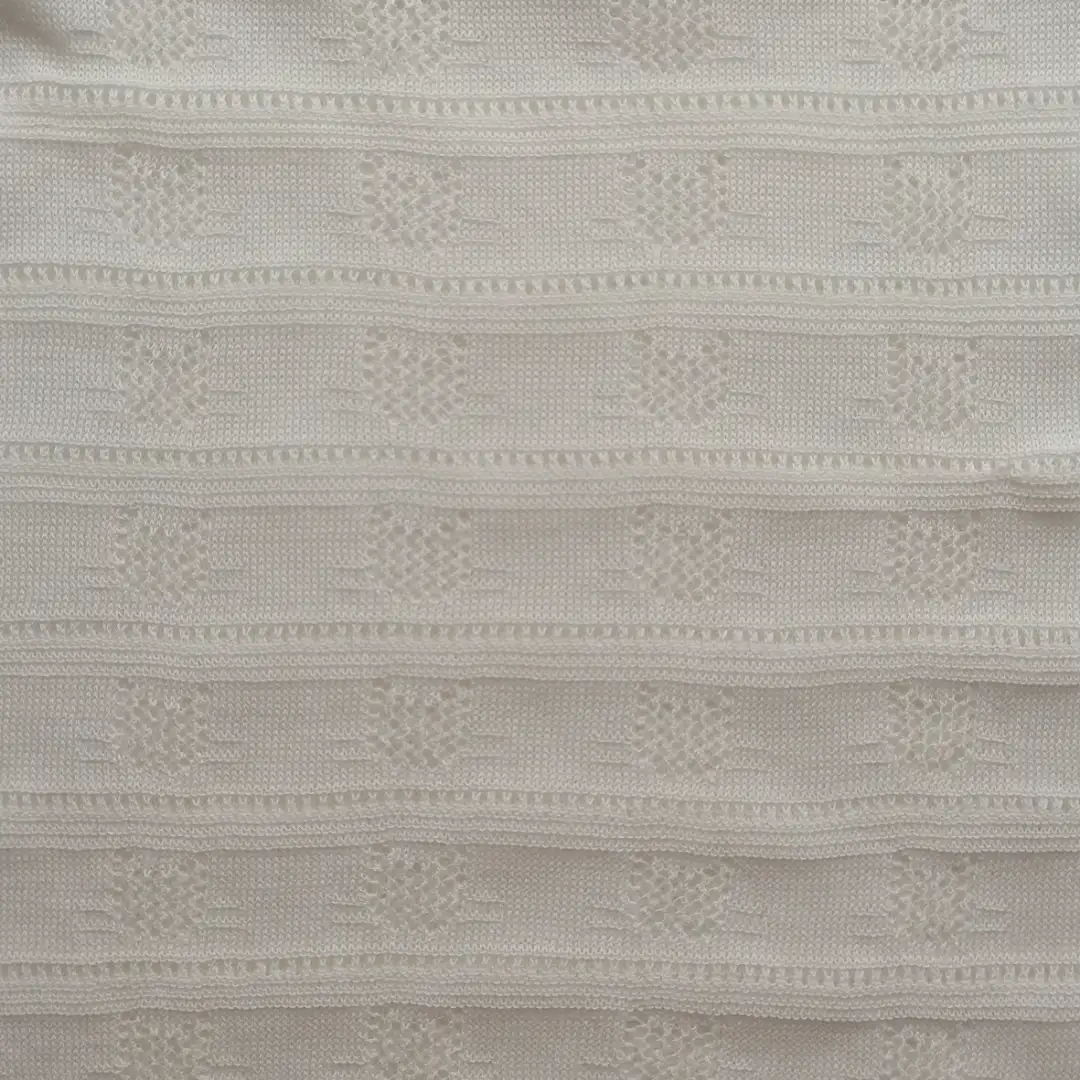 China Yarn for Ladies Vest (Sweater),Men’s Vest (Sweater),Round Neck Pullover (Sweater),Crew Neck Pullover (Sweater),Kids Crew-Neck Cardigan (Sweater) Worsted Spun Regular Yarn Tencel Cotton Silk Ivory color buy from China wholesaler bulk order at wholesale price free worldwide shipping Alibaba