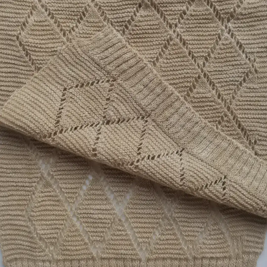 China Yarn for Ladies Vest (Sweater),Half-Zipper Cardigan (Sweater),Shirt Long Sleeve Zipper (Sweater),Shirt Half Sleeve Button (Sweater) Slub Yarn Fancy Yarn Linen Cotton Beige/Blue/Purple color buy from China wholesaler bulk order at wholesale price free worldwide shipping Alibaba