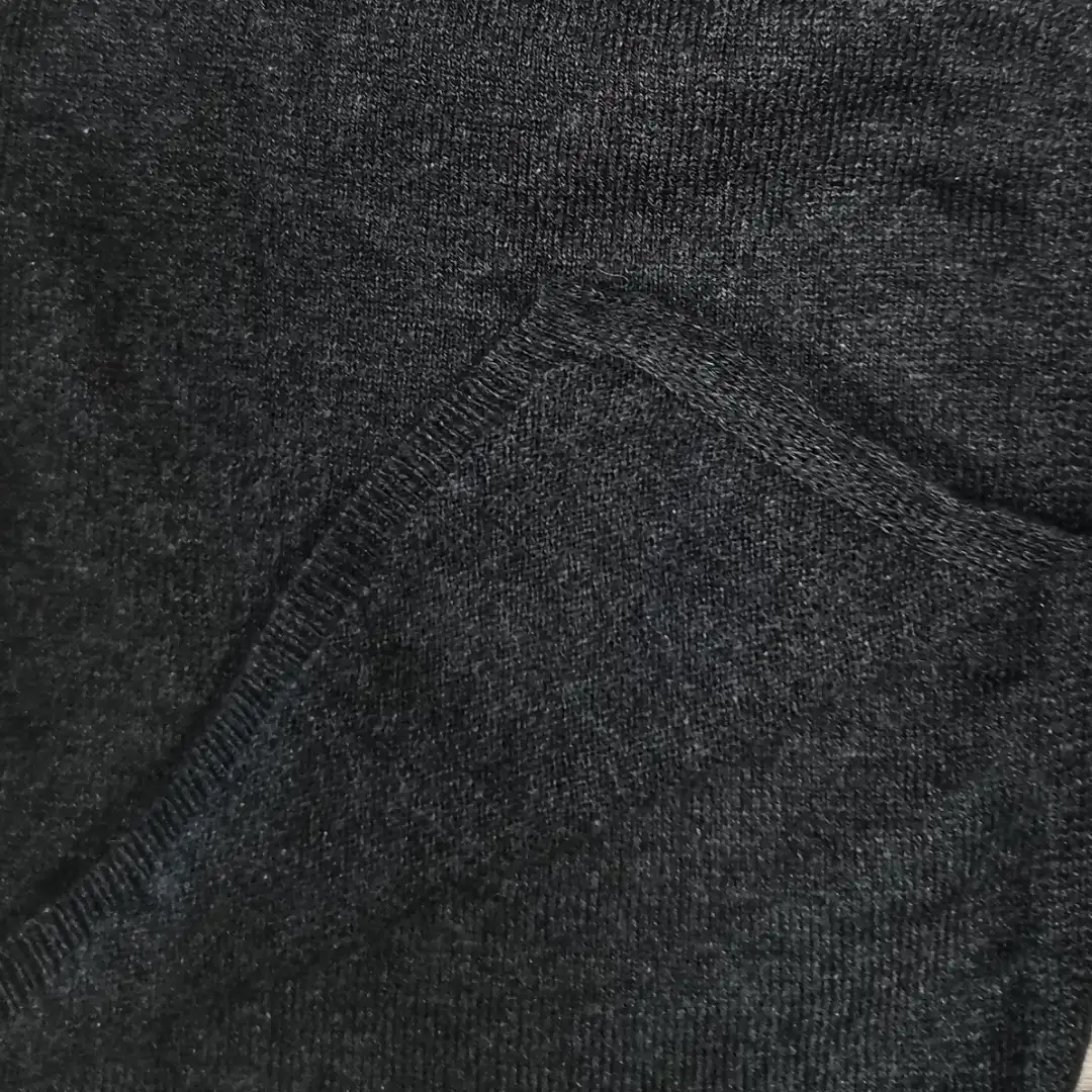 China Yarn for Ladies Vest (Sweater),Men’s Vest (Sweater),Round Neck Pullover (Sweater),Crew Neck Pullover (Sweater),Kids Crew-Neck Cardigan (Sweater),Roll Neck Jumper (Sweater),Kids V-Neck Cardigan (Sweater) Ring Spun Regular Yarn Cotton Cashmere Black color buy from China wholesaler bulk order at wholesale price free worldwide shipping Alibaba
