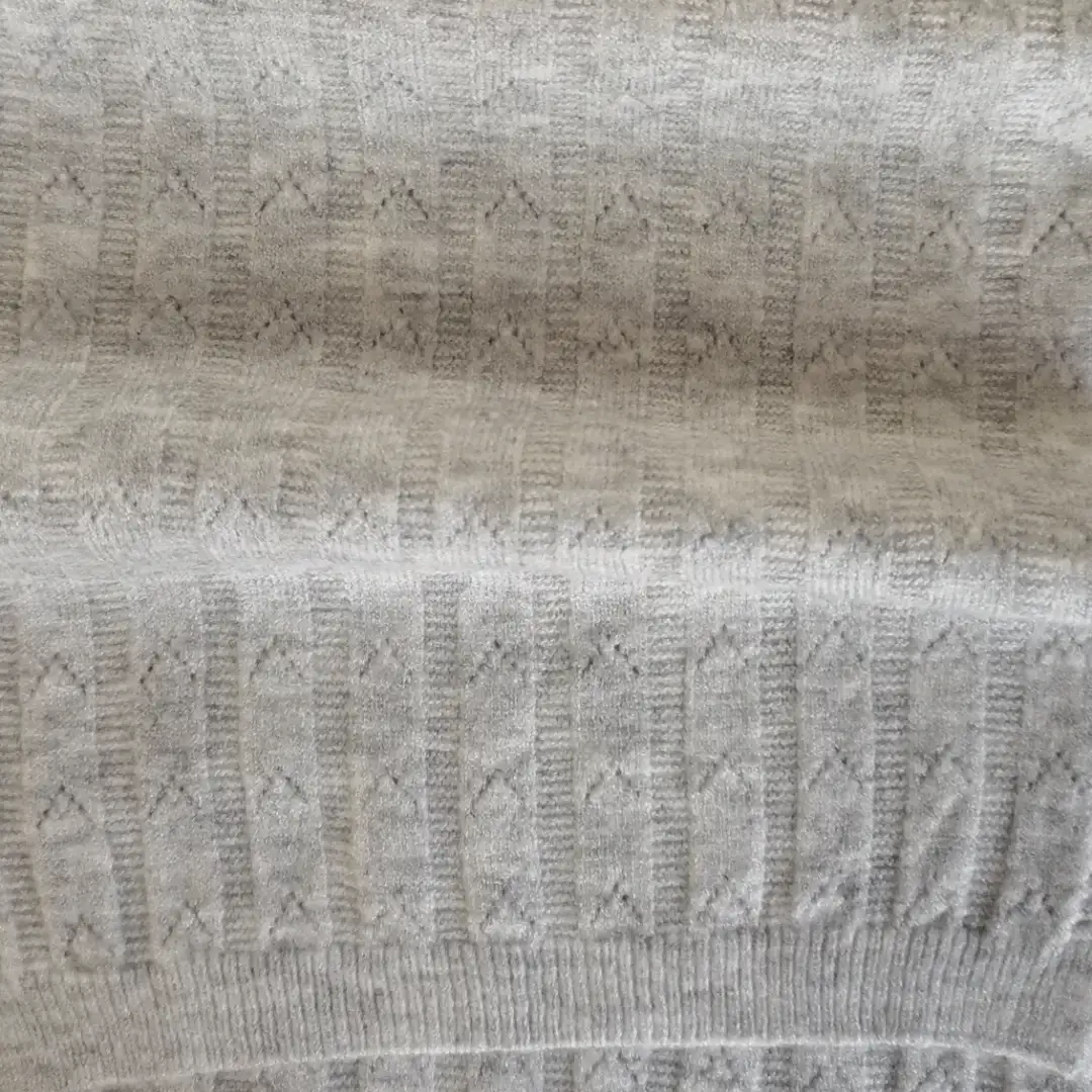 China Yarn for Ladies Vest (Sweater),Men’s Vest (Sweater),Open Cardigan (Sweater),Full-Zipper Cardigan (Sweater) Core Spun Yarn Regular Yarn Polyester Rayon Nylon Grey Mel color buy from China wholesaler bulk order at wholesale price free worldwide shipping Alibaba