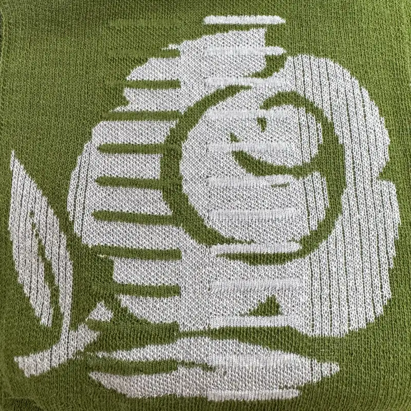 China Yarn for Open Cardigan (Sweater),Half-Zipper Cardigan (Sweater),Crew Neck Pullover (Sweater),U-Neck Cardigan (Sweater) Semi-Worsted Spun Regular Yarn Viscose Recycled Polyester Green color buy from China wholesaler bulk order at wholesale price free worldwide shipping Alibaba