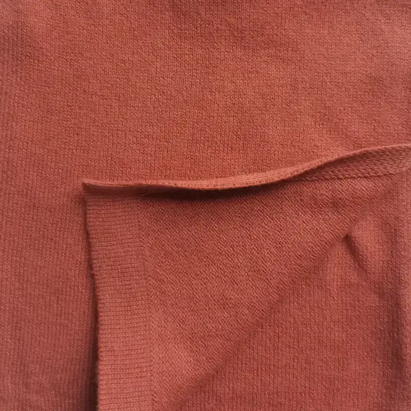 China Yarn for Ladies Vest (Sweater),Men’s Vest (Sweater),Full-Zipper Cardigan (Sweater),Knitted Jacket (Sweater) Worsted Spun Regular Yarn Cotton RWS Wool Brown/Navy color buy from China wholesaler bulk order at wholesale price free worldwide shipping Alibaba
