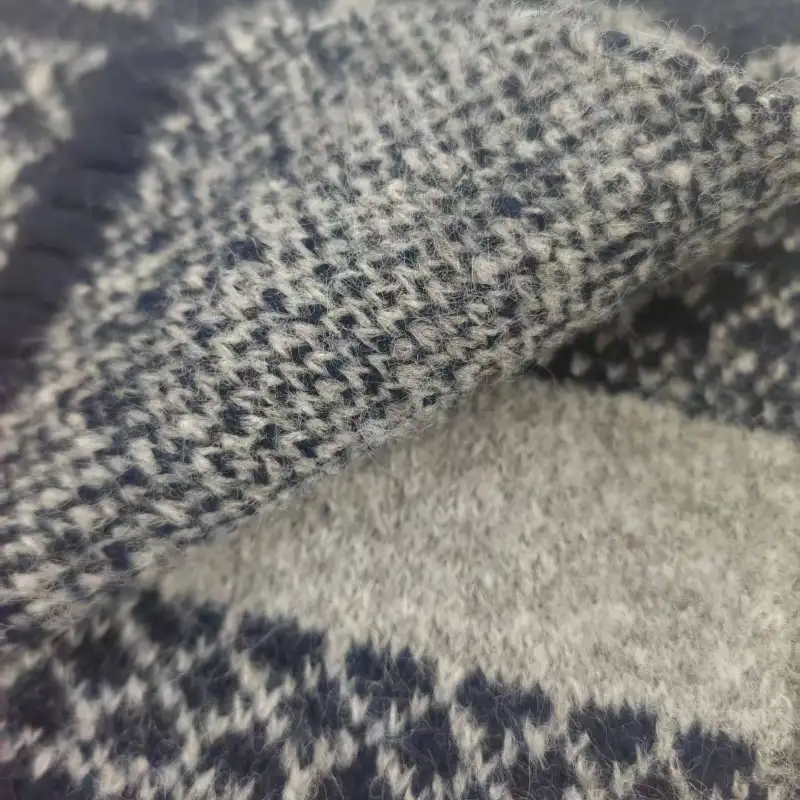 China Yarn for Full-Zipper Cardigan (Sweater),Half-Zipper Cardigan (Sweater),Shirt Long Sleeve Zipper (Sweater),Shirt Half Sleeve Zipper (Sweater) Mossy Yarn Fancy Yarn Recycled Polyester Polyester Wool Nylon Spandex Navy blue color buy from China wholesaler bulk order at wholesale price free worldwide shipping Alibaba