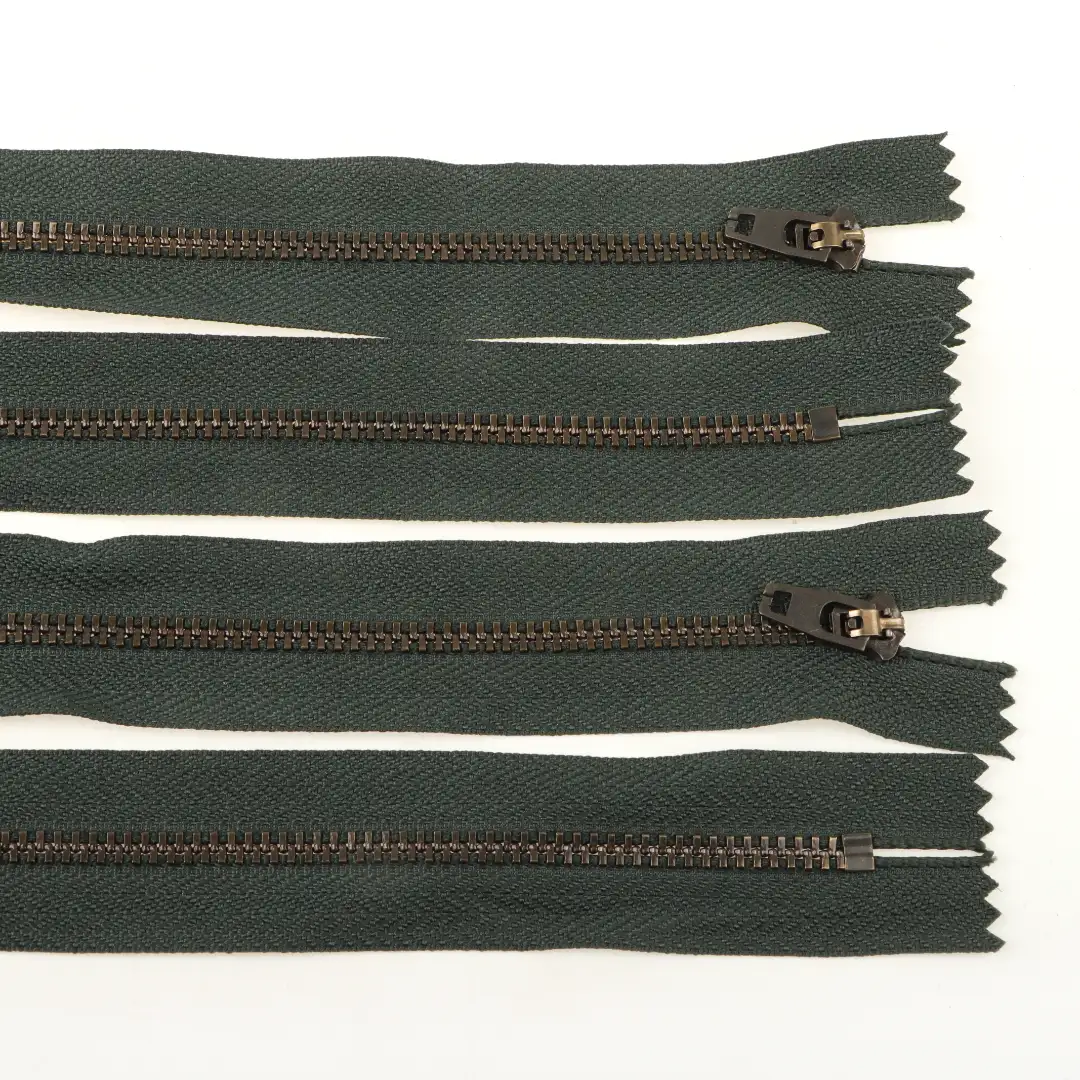 Green Close Metal Zippers Zipper for Overcoat buy garments accessories in bulk from China wholesaler at wholesale price free worldwide shipping Alibaba
