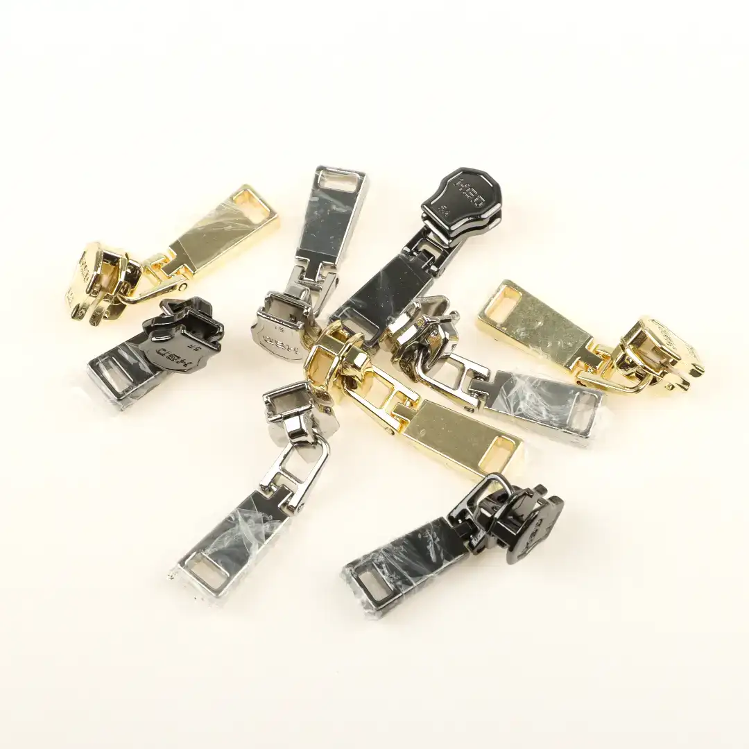 Multicolor  Metal Zipper Puller for Overcoat buy garments accessories in bulk from China wholesaler at wholesale price free worldwide shipping Alibaba