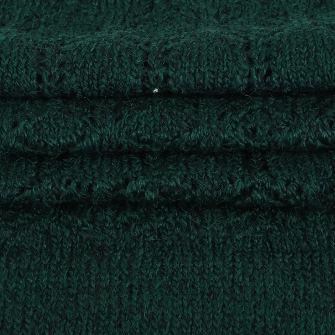 China Yarn for Ladies Vest (Sweater),Dresses (Cardigan Button) (Sweater) Core Spun Yarn Regular Yarn Acrylic Nylon Polyester Green color buy from China wholesaler bulk order at wholesale price free worldwide shipping Alibaba