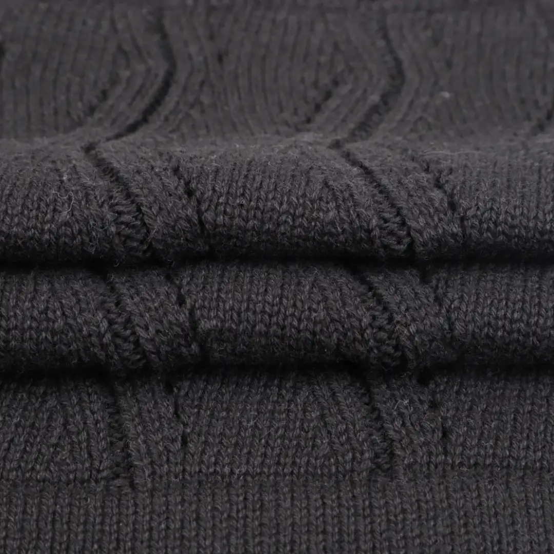 Bangladesh Yarn for Round Neck Pullover (Sweater),Crew Neck Pullover (Sweater),Crop Top Pullover (Sweater) Ring Spun Regular Yarn Cmia Cotton TRUE BLACK color buy from Bangladesh wholesaler bulk order at wholesale price free worldwide shipping Alibaba