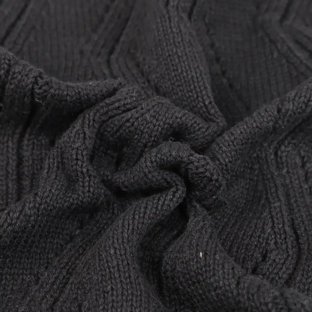 Bangladesh Yarn for Round Neck Pullover (Sweater),Crew Neck Pullover (Sweater),Crop Top Pullover (Sweater) Ring Spun Regular Yarn Cmia Cotton TRUE BLACK color buy from Bangladesh wholesaler bulk order at wholesale price free worldwide shipping Alibaba