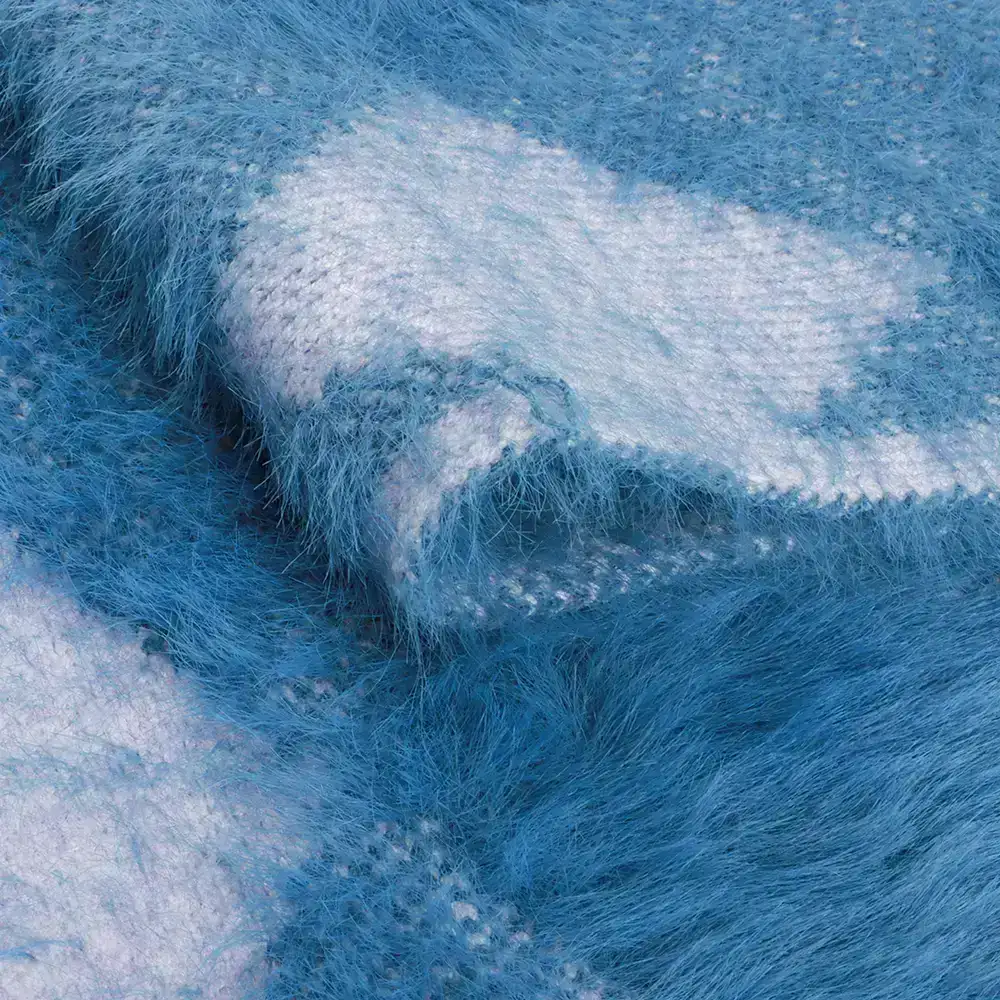 China Yarn for Ladies Vest (Sweater),Crop Top Pullover (Sweater),Dresses (Cardigan Button) (Sweater) Cat Feather Yarn Fancy Yarn Nylon BLUE color buy from China wholesaler bulk order at wholesale price free worldwide shipping Alibaba