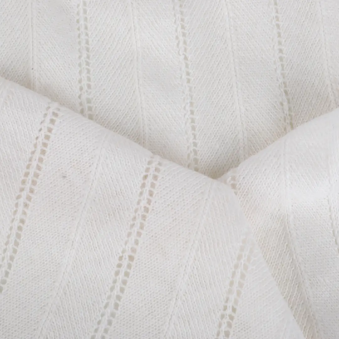 China Yarn for Knitted Jacket (Sweater),Hoodie  (Sweater),Half-Zipper Cardigan (Sweater) Semi-Worsted Spun Regular Yarn Acrylic Nylon Cashmere Silk Oatmeal color buy from China wholesaler bulk order at wholesale price free worldwide shipping Alibaba