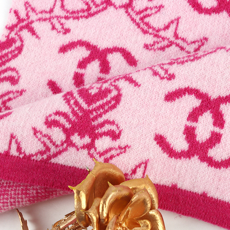 China Yarn for Ladies Vest (Sweater),Dresses (Cardigan Button) (Sweater) Core Spun Yarn Regular Yarn Recycled Polyester PBT Nylon Burgundy color buy from China wholesaler bulk order at wholesale price free worldwide shipping Alibaba