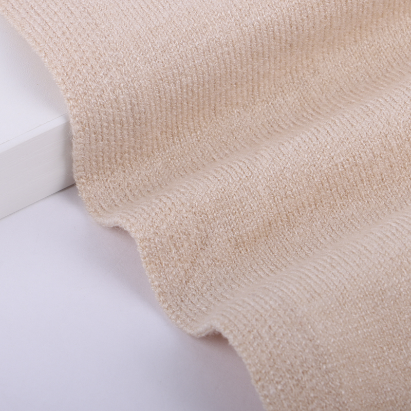 China Yarn for Half-Zipper Cardigan (Sweater),Knitted Trousers (Sweater),Knitted Jacket (Sweater) Core Spun Yarn Regular Yarn Viscose Polyester Nylon Green color buy from China wholesaler bulk order at wholesale price free worldwide shipping Alibaba