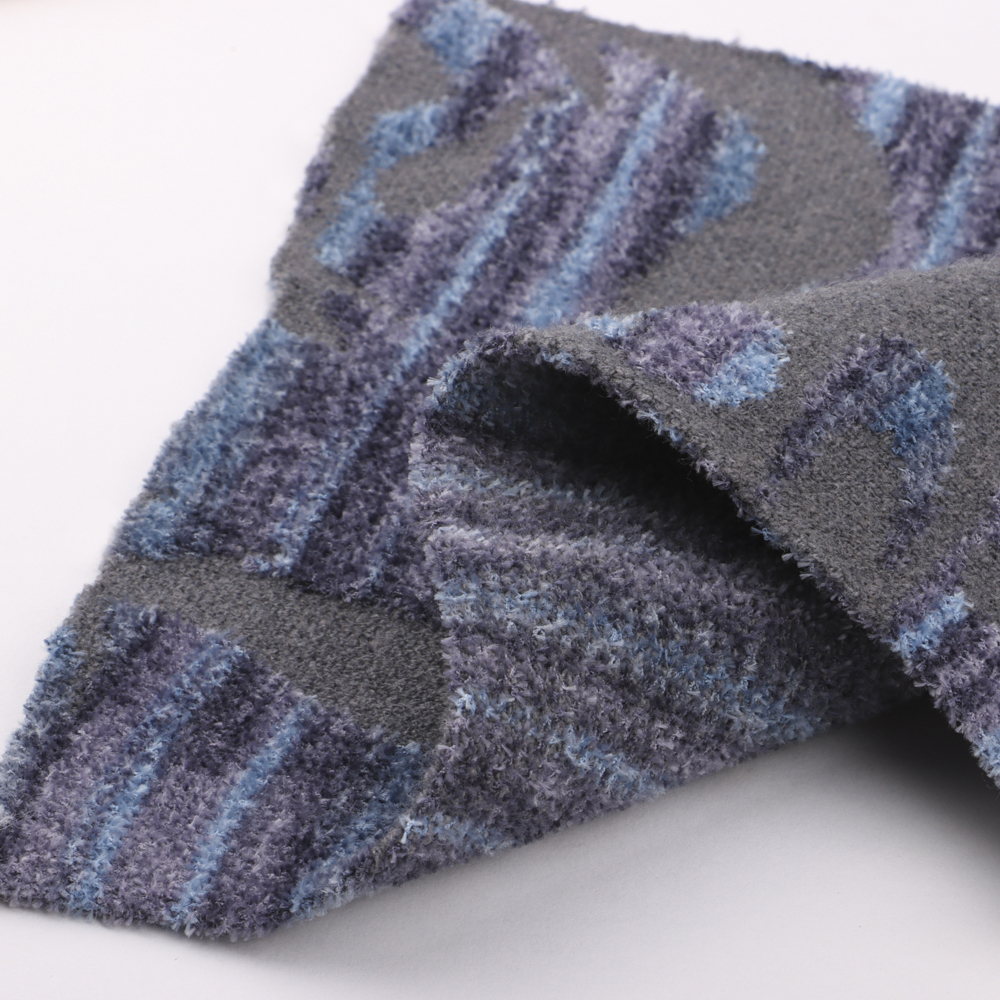 China Yarn for Ladies Vest (Sweater),Crop Top Pullover (Sweater),Dresses (Cardigan Button) (Sweater) Slub Yarn Fancy Yarn Polyester Space Dye color buy from China wholesaler bulk order at wholesale price free worldwide shipping Alibaba