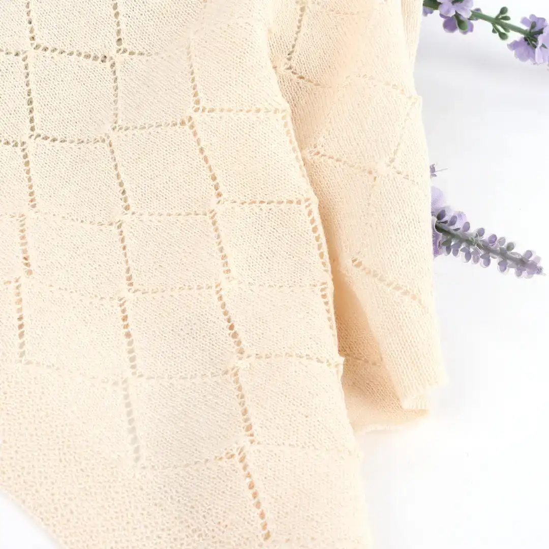 China Yarn for Crop Top Pullover (Sweater),Dresses (Cardigan Open) (Sweater) Double Twist Spun Regular Yarn Viscose Nylon Green  Beige color buy from China wholesaler bulk order at wholesale price free worldwide shipping Alibaba