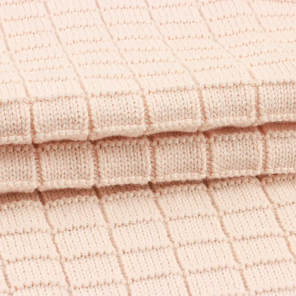 China Yarn for Polo T-shirt (Sweater),Crew Neck Pullover (Sweater),Half-Zipper Cardigan (Sweater) Ring Spun Regular Yarn Acrylic Cotton 4E008WHITE color buy from China wholesaler bulk order at wholesale price free worldwide shipping Alibaba